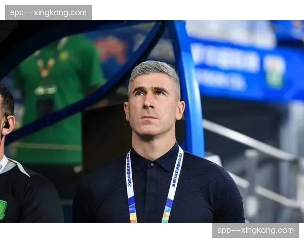 北京国安蒙哥马利临场指挥不足 不会更换攻防节奏